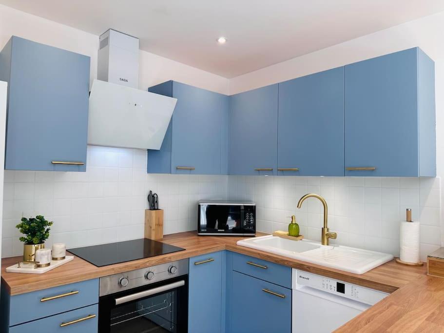 Appartement Au Coeur De Granville Eksteriør billede